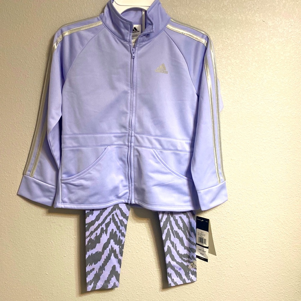 BRAND NEW!SUPER-CUTE Adidas 2 piece!💜 Size 6.Color (VoiltTone)light purple/gray